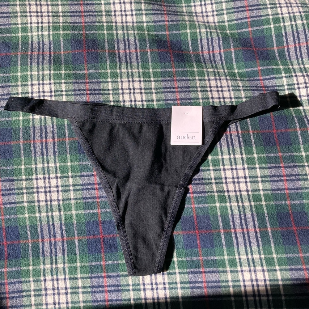 Auden Black Thong